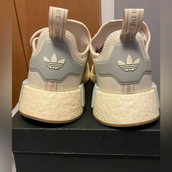 Adidas NMD_R1 Primeblue Shoes Wonder White/Gum/Blue. With Box, Men’s Size 11.5