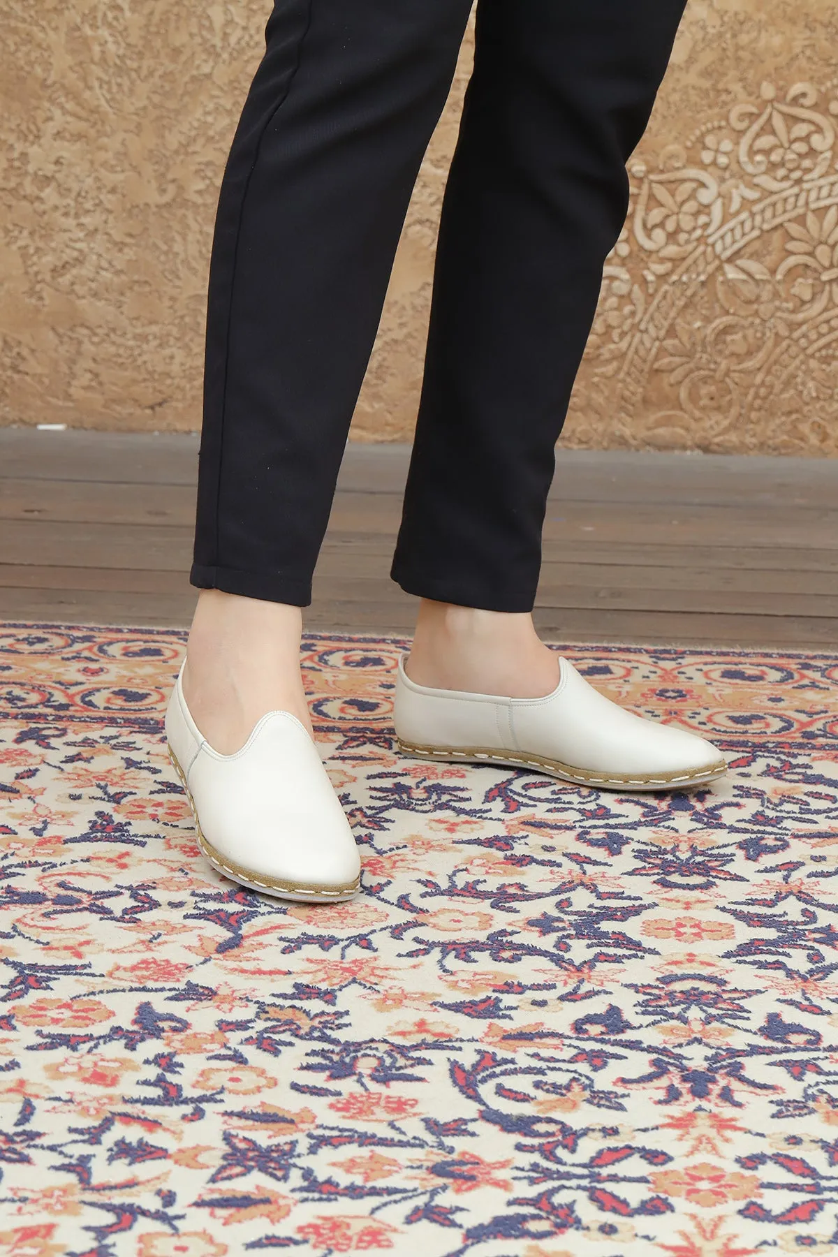 Alabaster Handmade Leather Loafers (Women's)