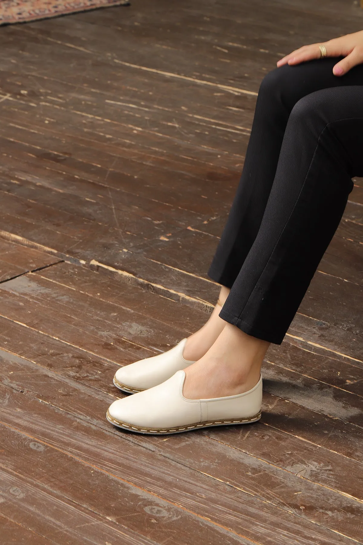 Alabaster Handmade Leather Loafers (Women's)