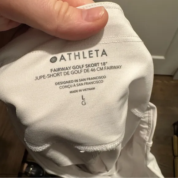 Athleta Women’s Fairway Golf Skort 18” White Large Tennis Activewear Sporty UPF