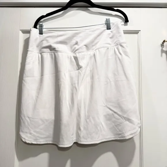 Athleta Women’s Fairway Golf Skort 18” White Large Tennis Activewear Sporty UPF