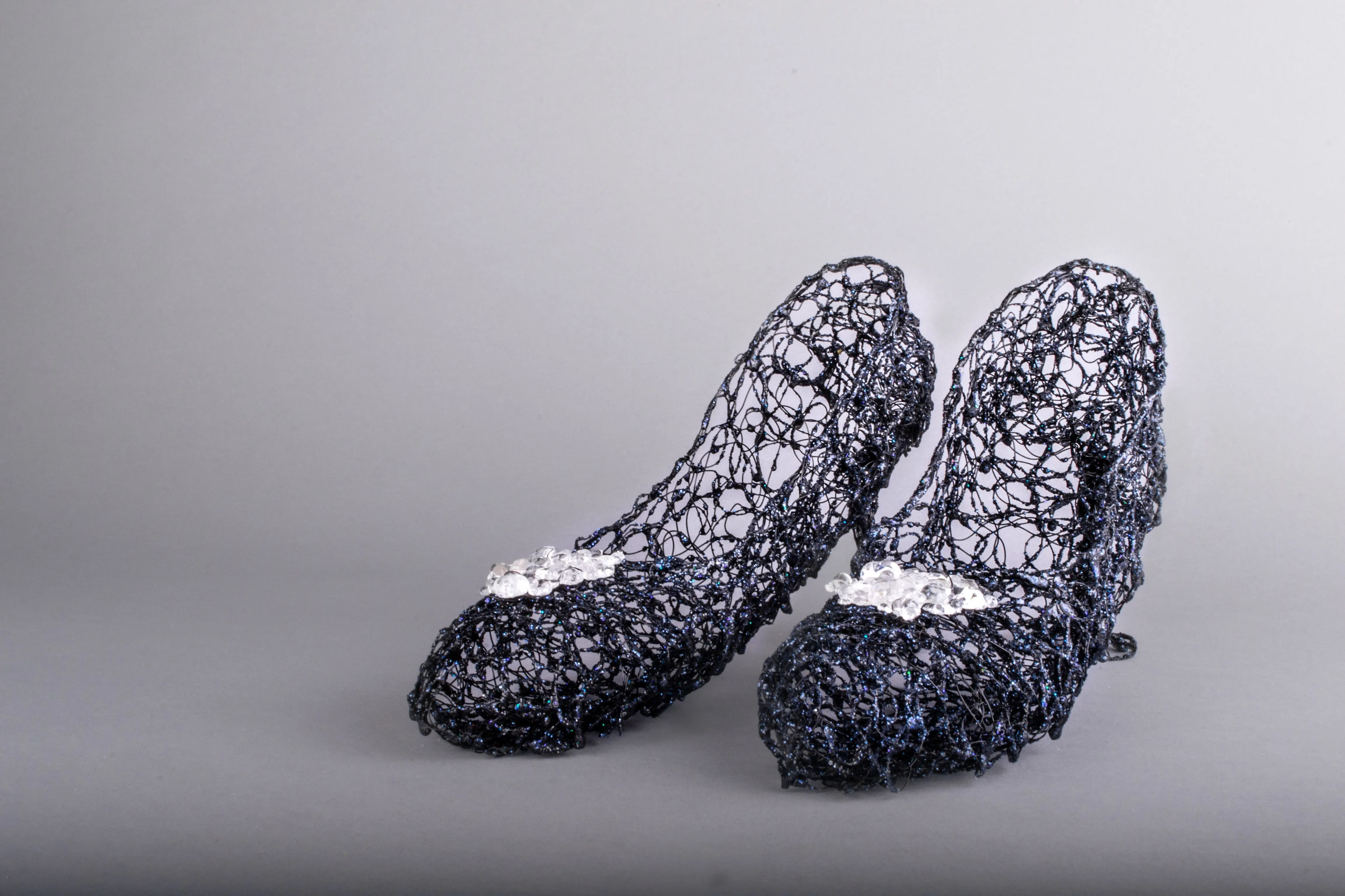 Blue Wire Shoes Wall Sculpture ~ Nocte Cypripedium Parviflorum (Night Slipper)