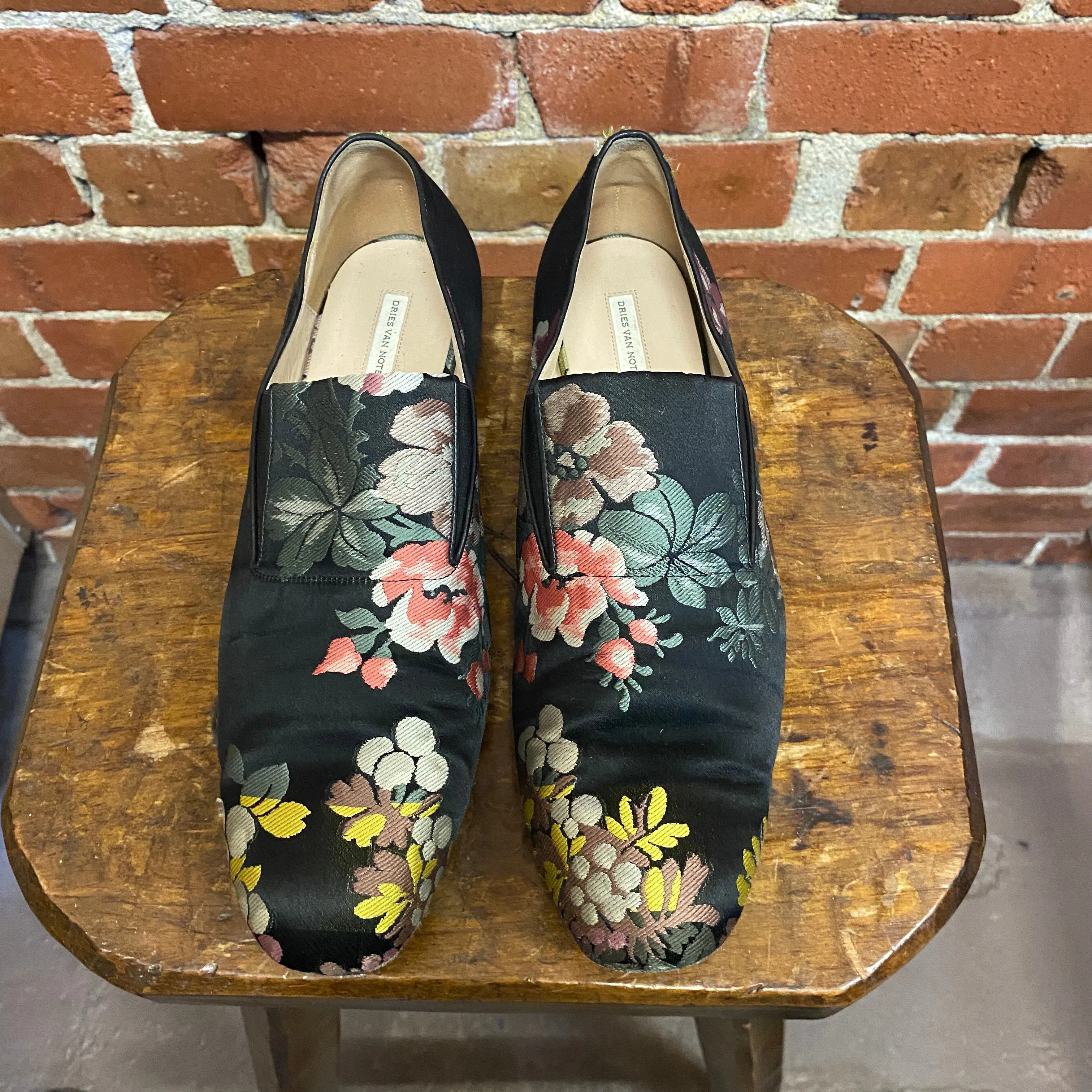 DRIES VAN NOTEN tapestry silk loafers 41.5