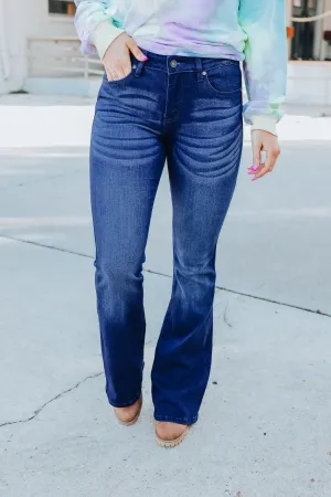 Finn Mid Rise Flare Jeans - Dark