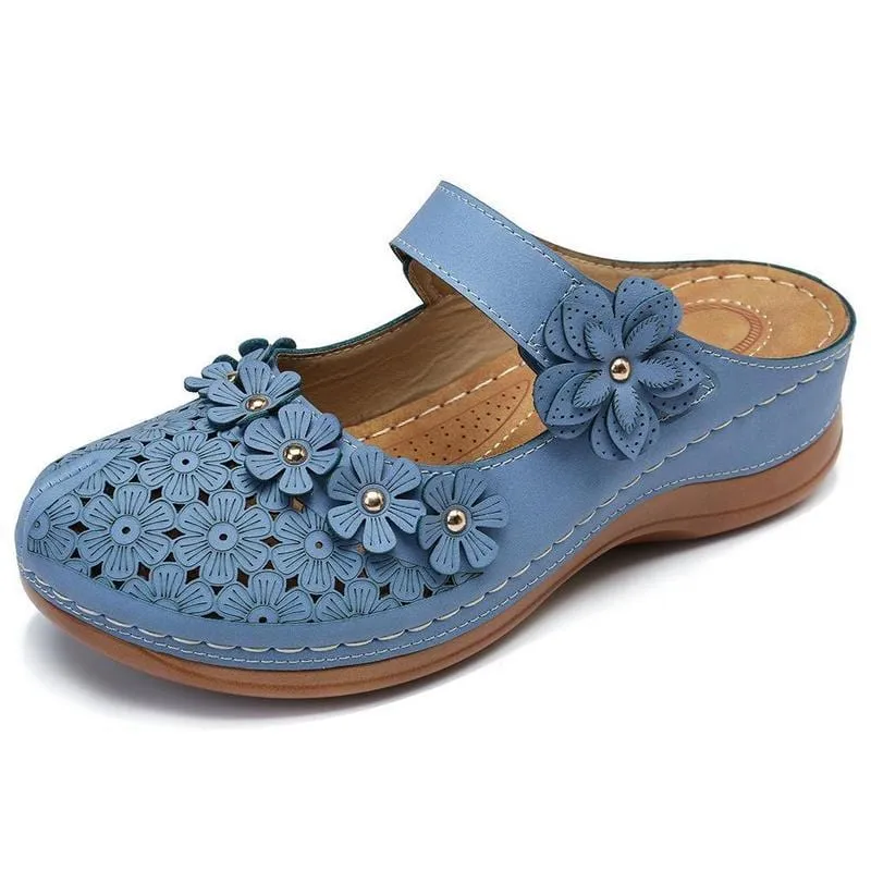 Flat round toe casual sandals for ladies