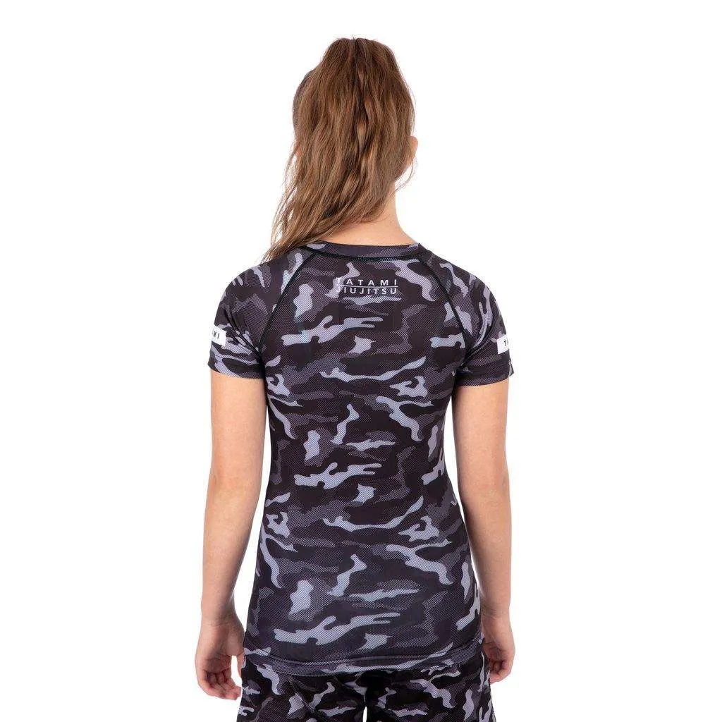 Kids Rival Black & Camo Short Sleeve Rash Guard