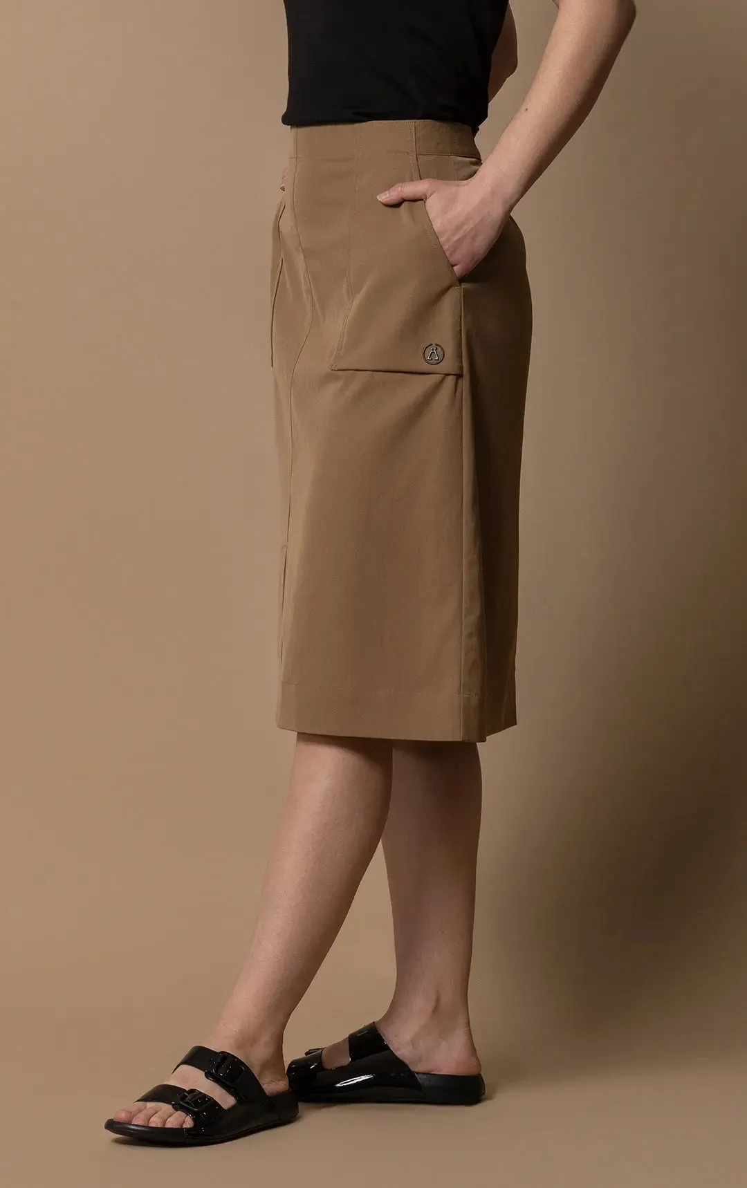 PERFORMANCE TWILL SKIRT - CLEARANCE