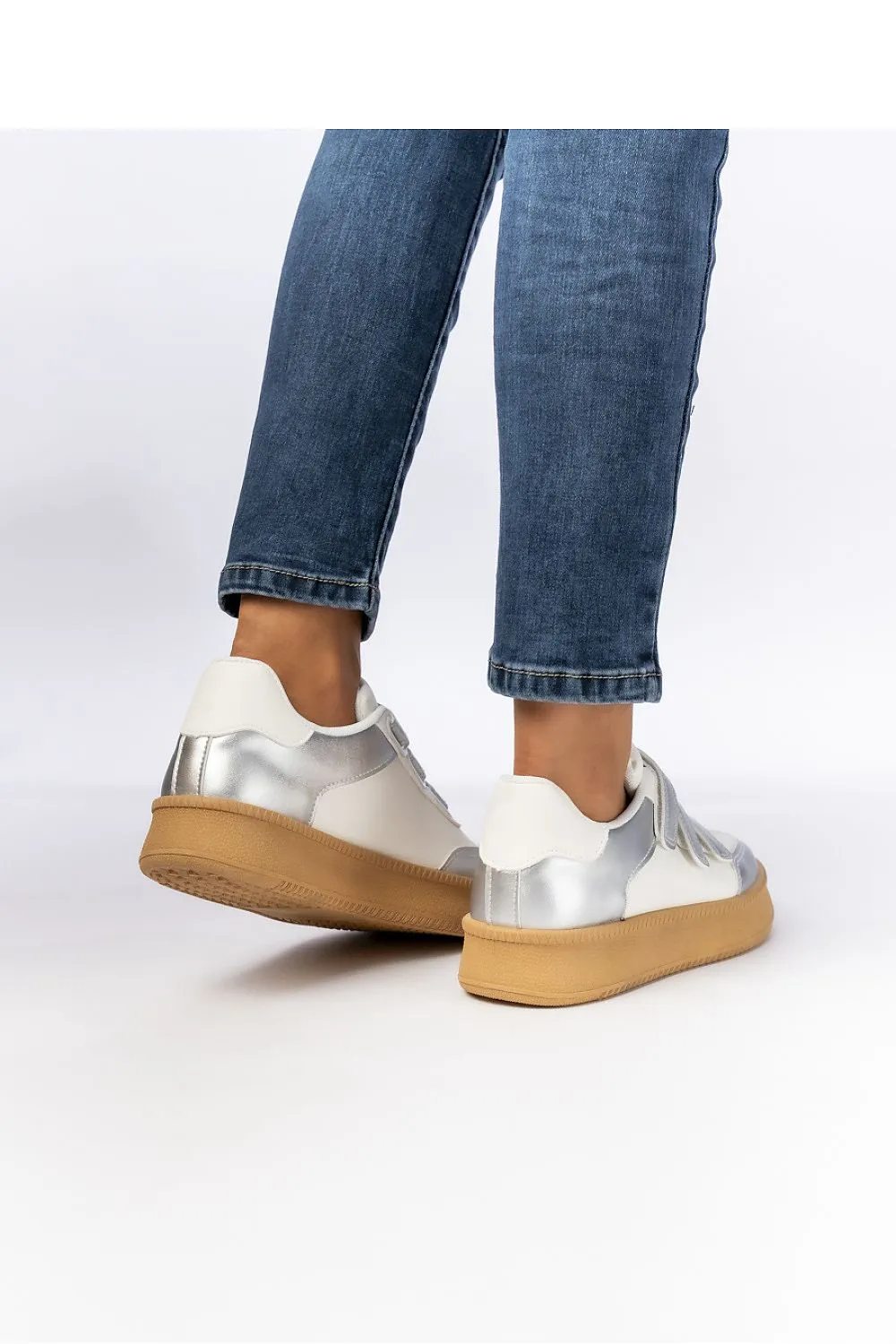 Sneakers Inello