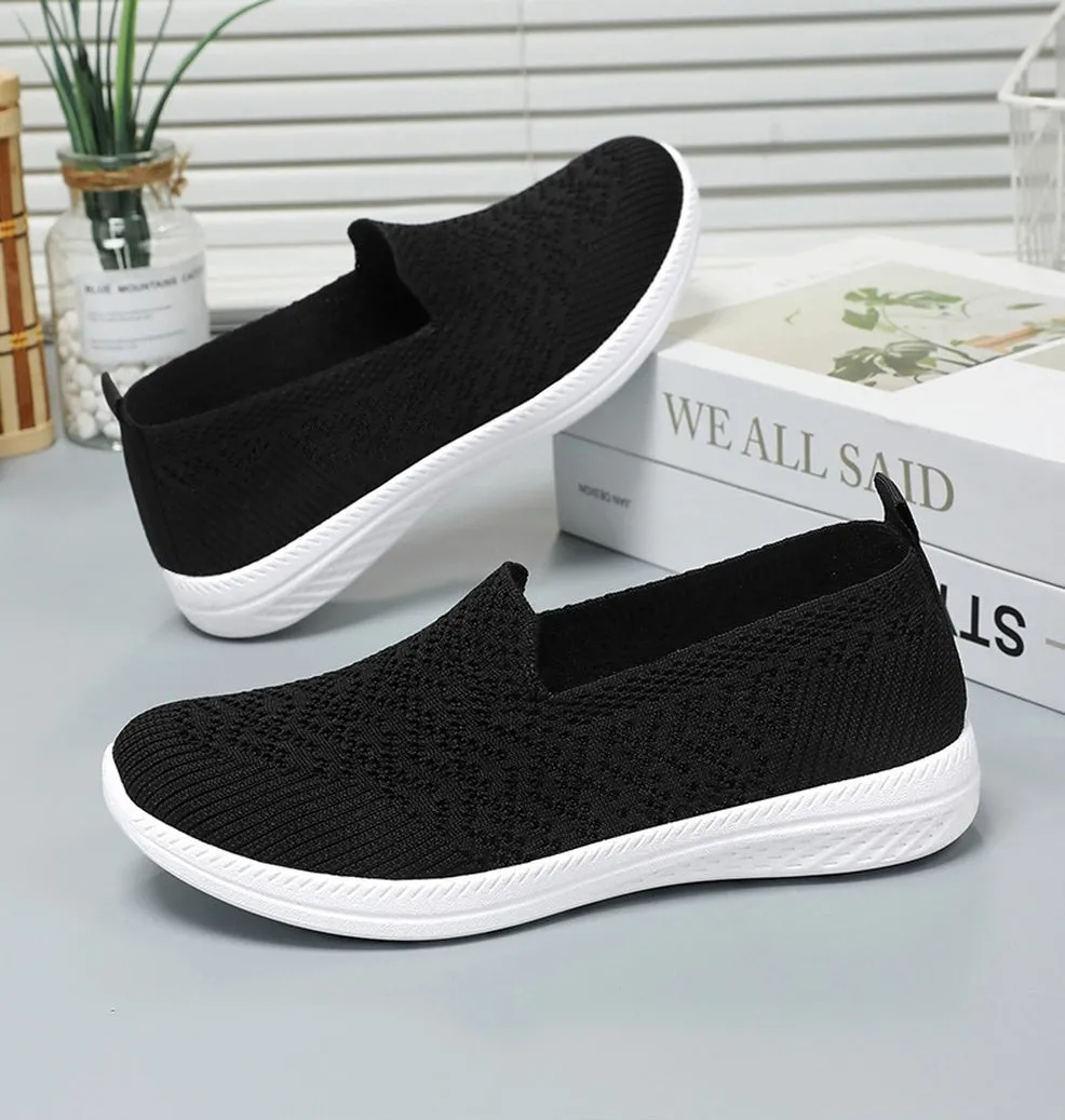 Soft and Flexible Low-Top Slip-On Sneakers with Knitted Design