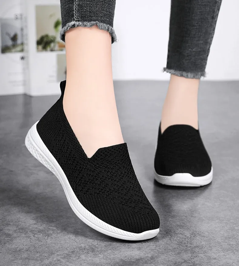 Soft and Flexible Low-Top Slip-On Sneakers with Knitted Design