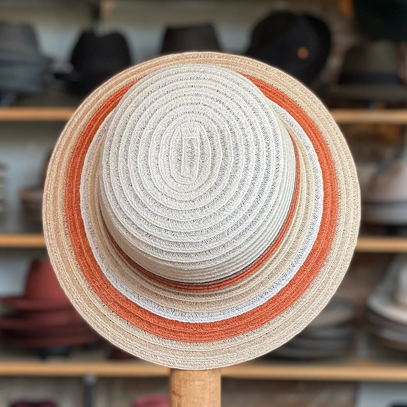 Stripe Noela