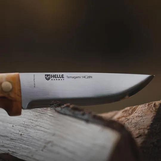 Temagami 14C28N Knife - Design by Les Stroud