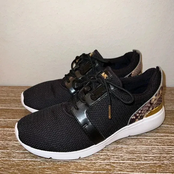 These show light use! Womens MICHAEL Michael Kors Amanda Trainer Mesh Sneakers, Black Snake, Sz 7