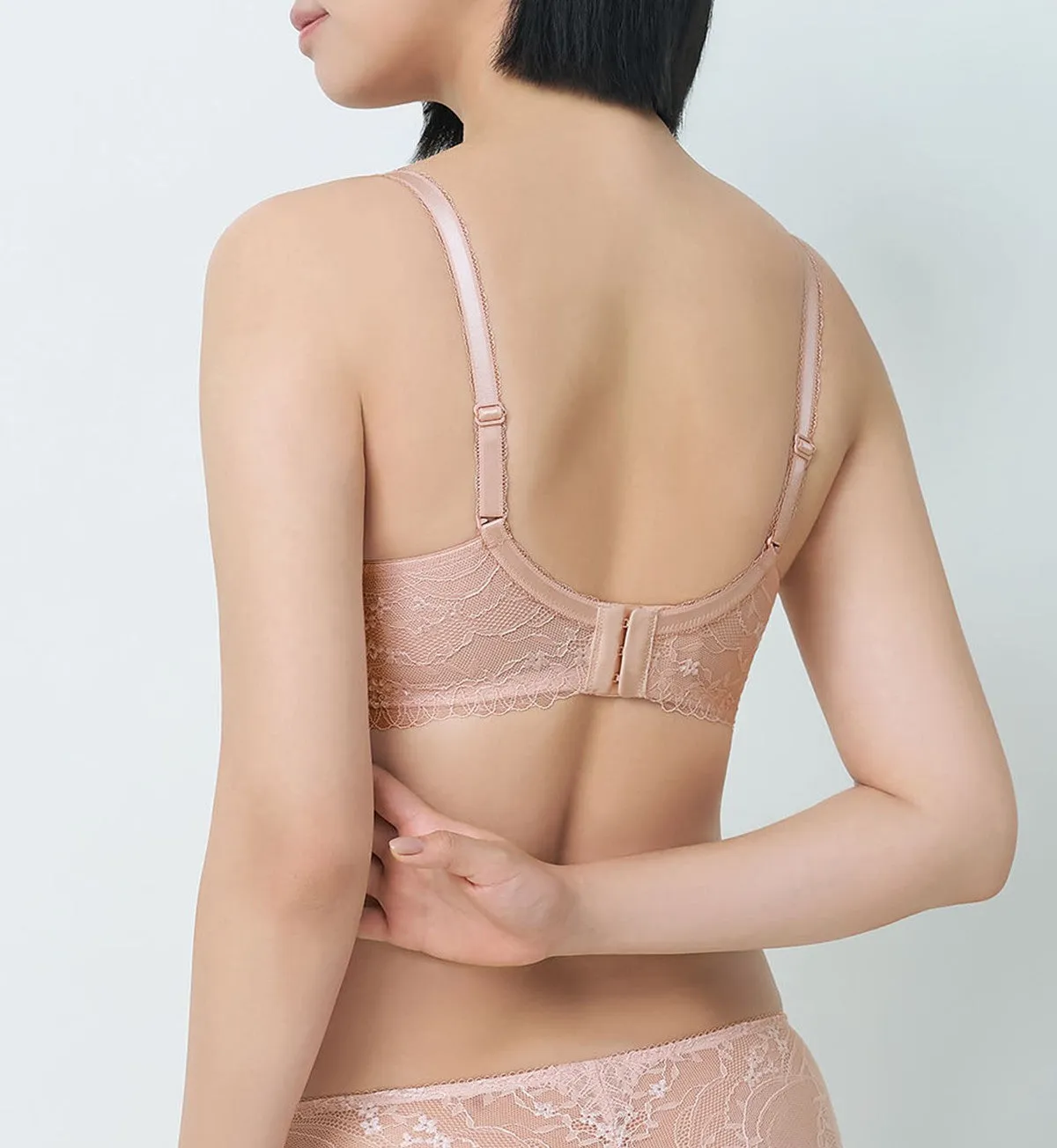 Tri-Air Lite Delight Wired Push Up Deep V Bra