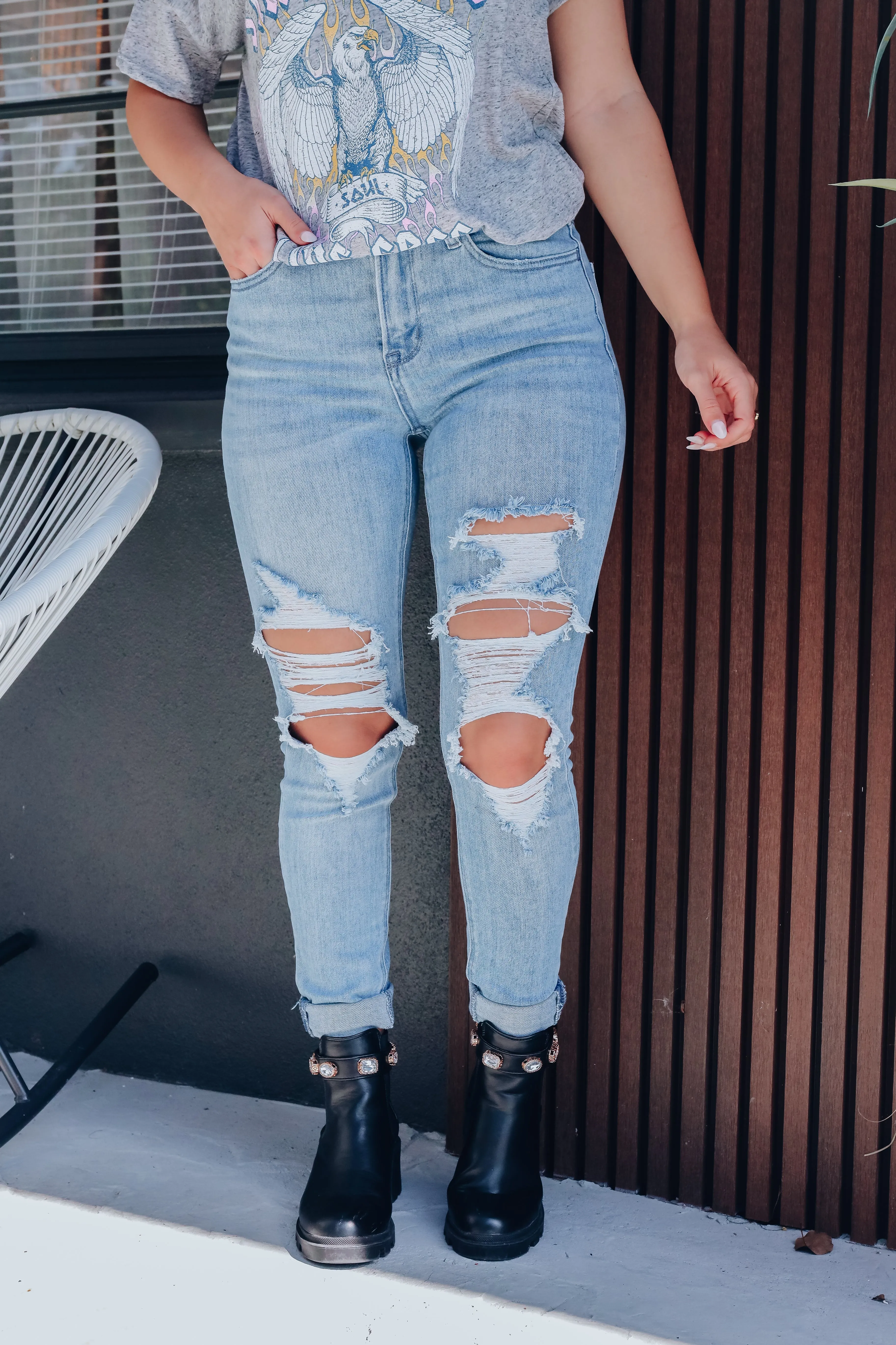 Valerie Distressed Skinny Jeans - Light